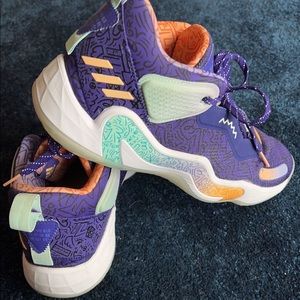 Adidas Donovan Mitchell Basketball Shoes
